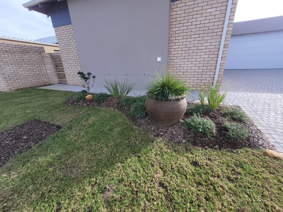 3 Bedroom Property for Sale in Mooikloof Country Estate Western Cape